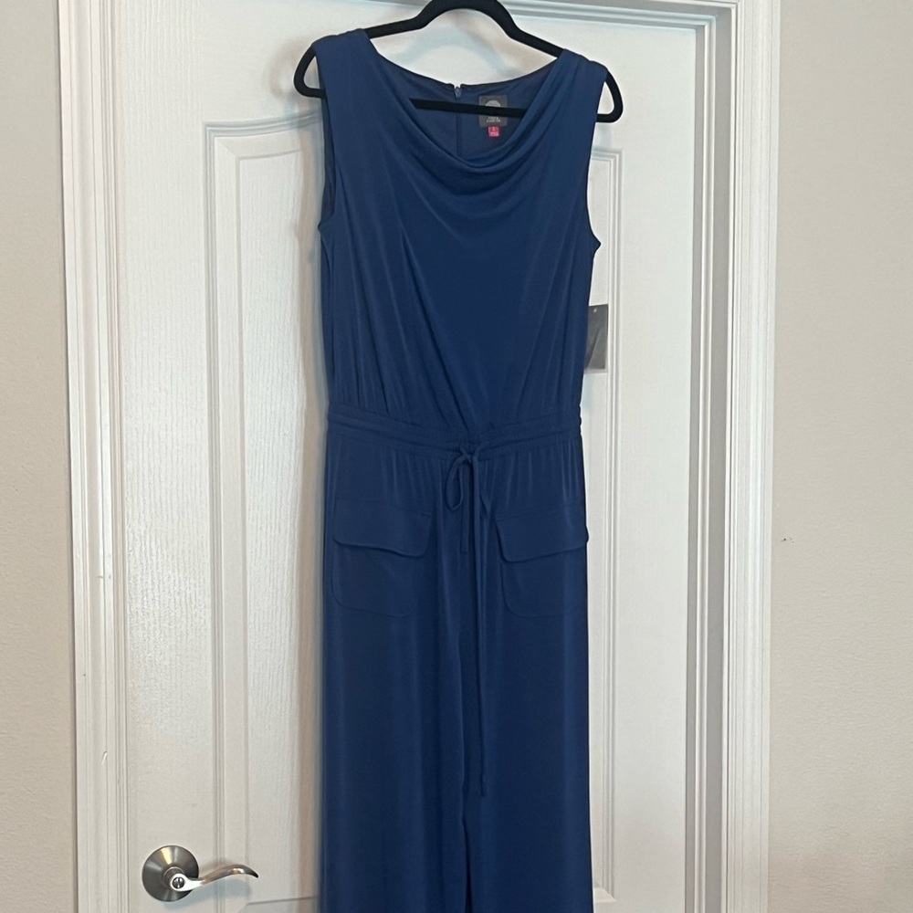 Vince Camuto Jumpsuit. Size S